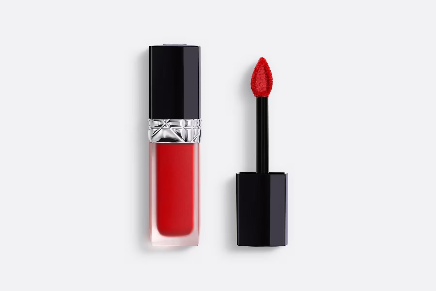 1er rouge à lèvres Dior liquide sans transfert ultra-pigmenté